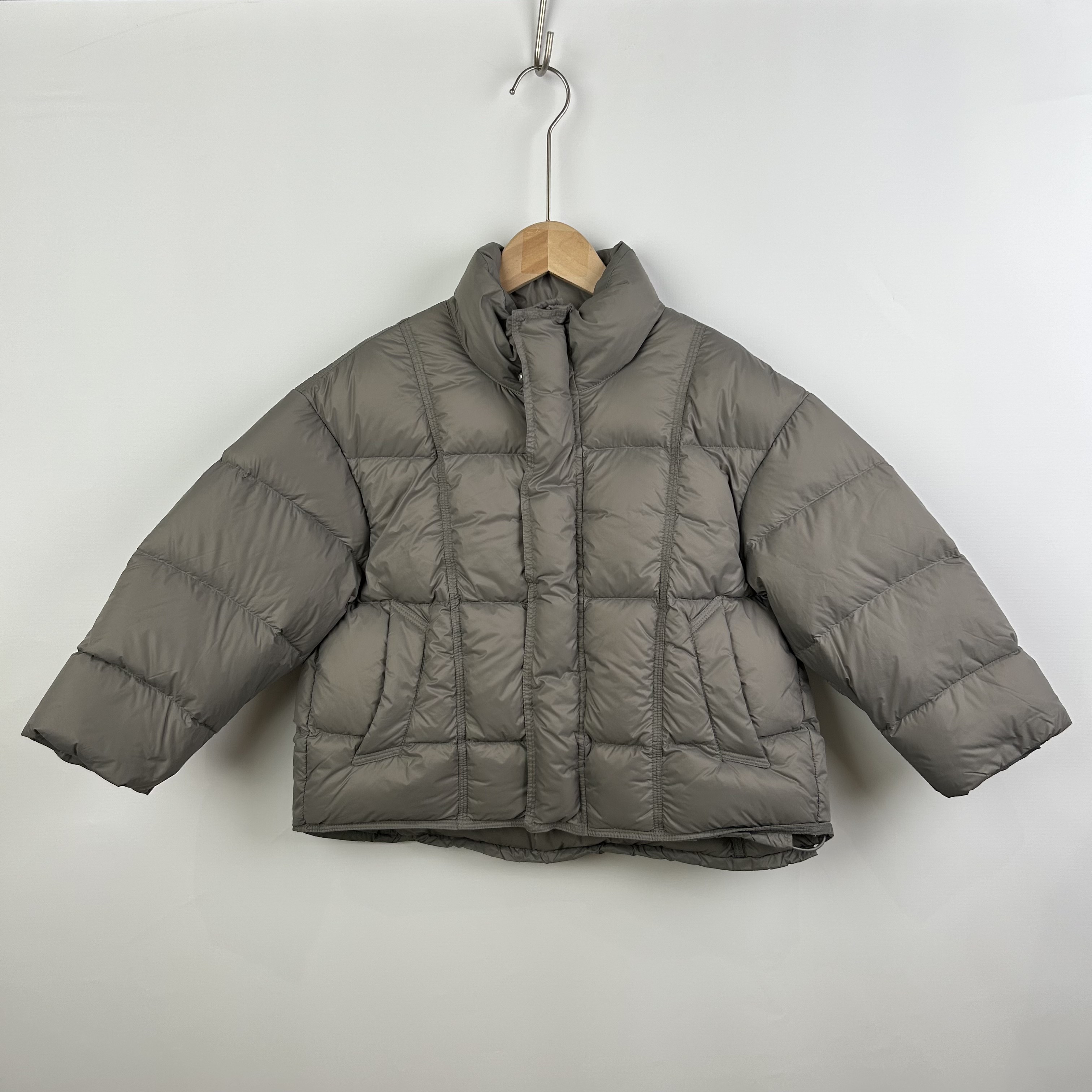 浅灰「恒温胶囊」 短款鹅羽绒服，装下整个冬天的暖  0810