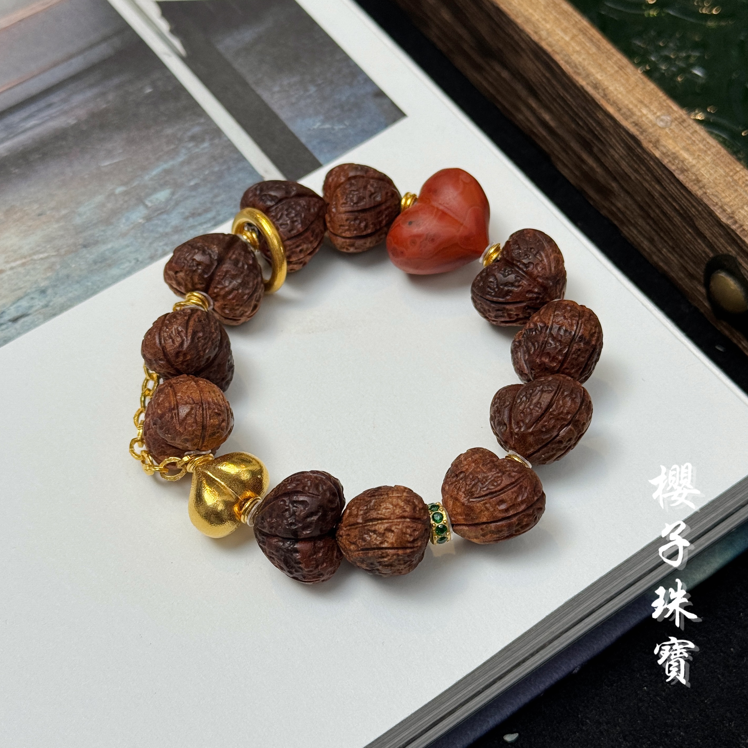 樱子 | 紫泉 18K金原矿爱心南红老山檀时尚百搭精致手串*YZST2268