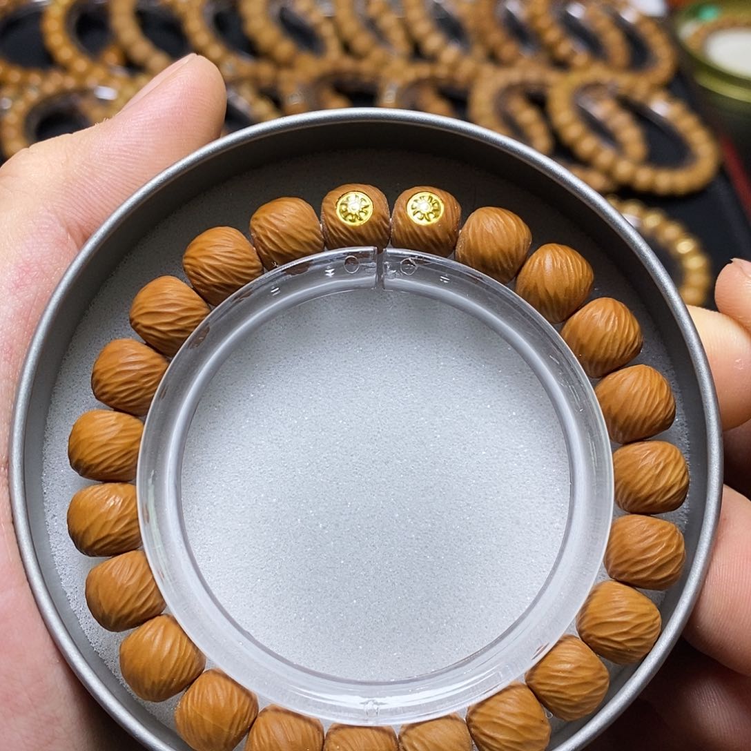 猴头核桃手串18k双标千刃云锦10左右131