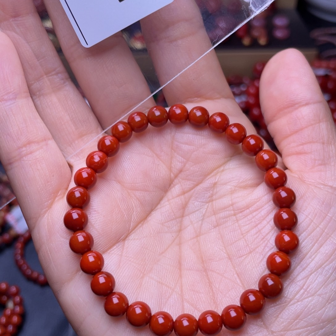 南红玛瑙未镶嵌手链