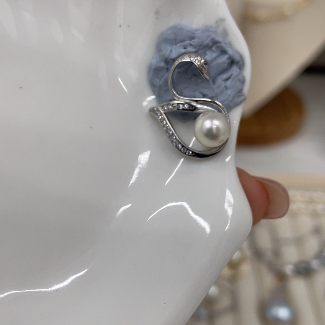 颈饰银S925镶嵌海水珍珠