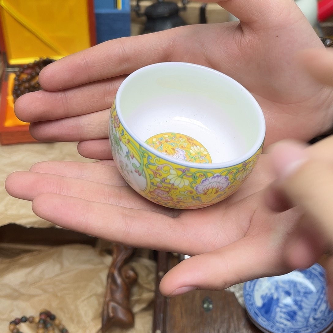 大叶紫檀（黑酸枝木类）