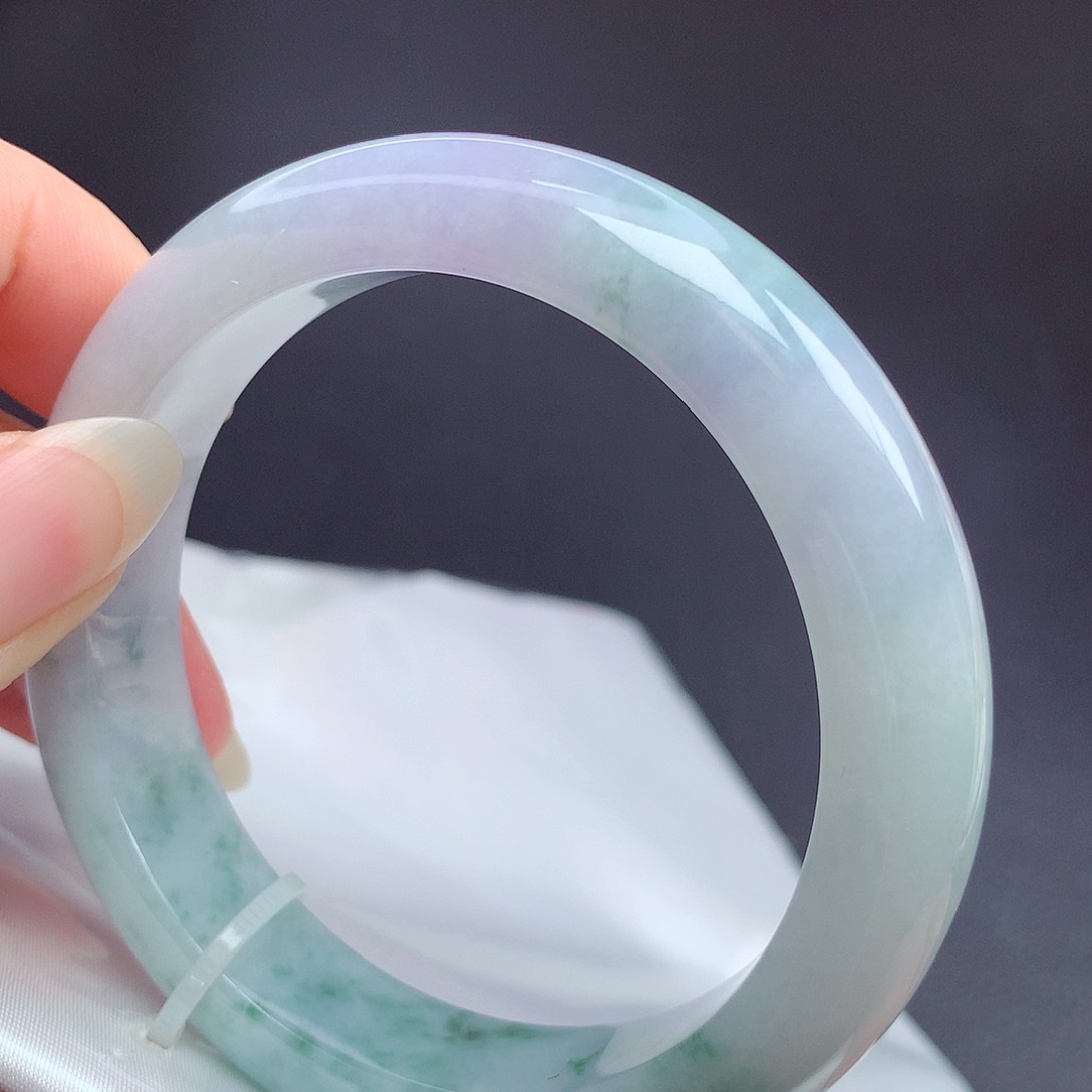 翡翠未镶嵌手镯55圈口