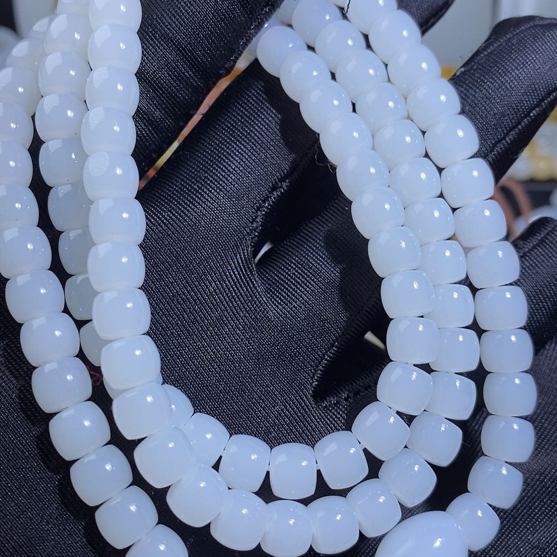 和田玉套链未镶嵌