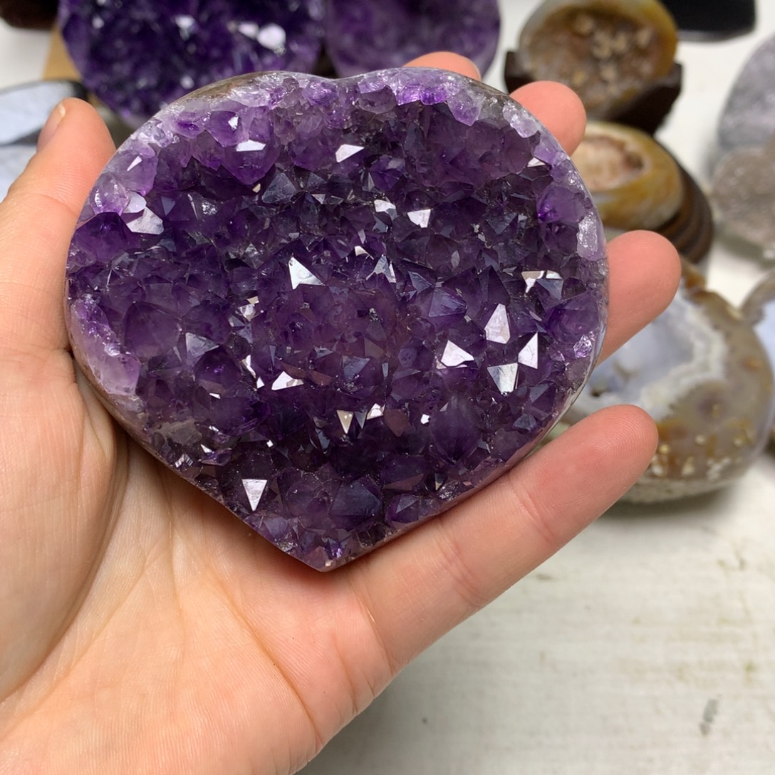 紫晶大型摆件（非配饰）未镶嵌