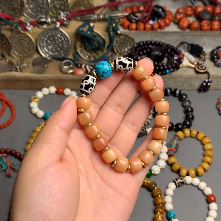 藏地密码藏饰品串