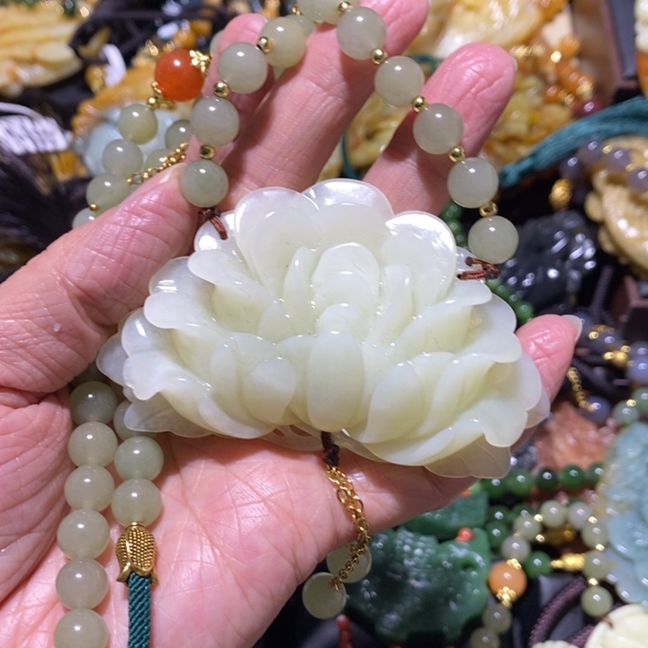 岫玉岫玉吊坠未镶嵌