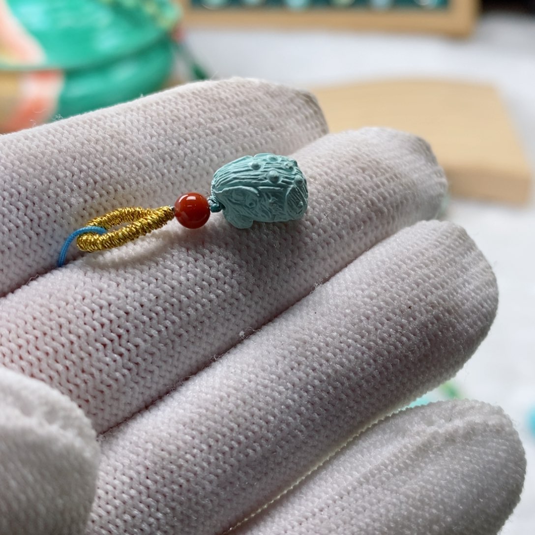 南红玛瑙颈饰未镶嵌