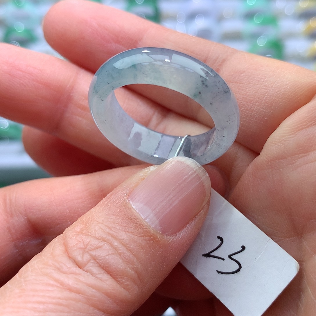 翡翠戒指未镶嵌23号