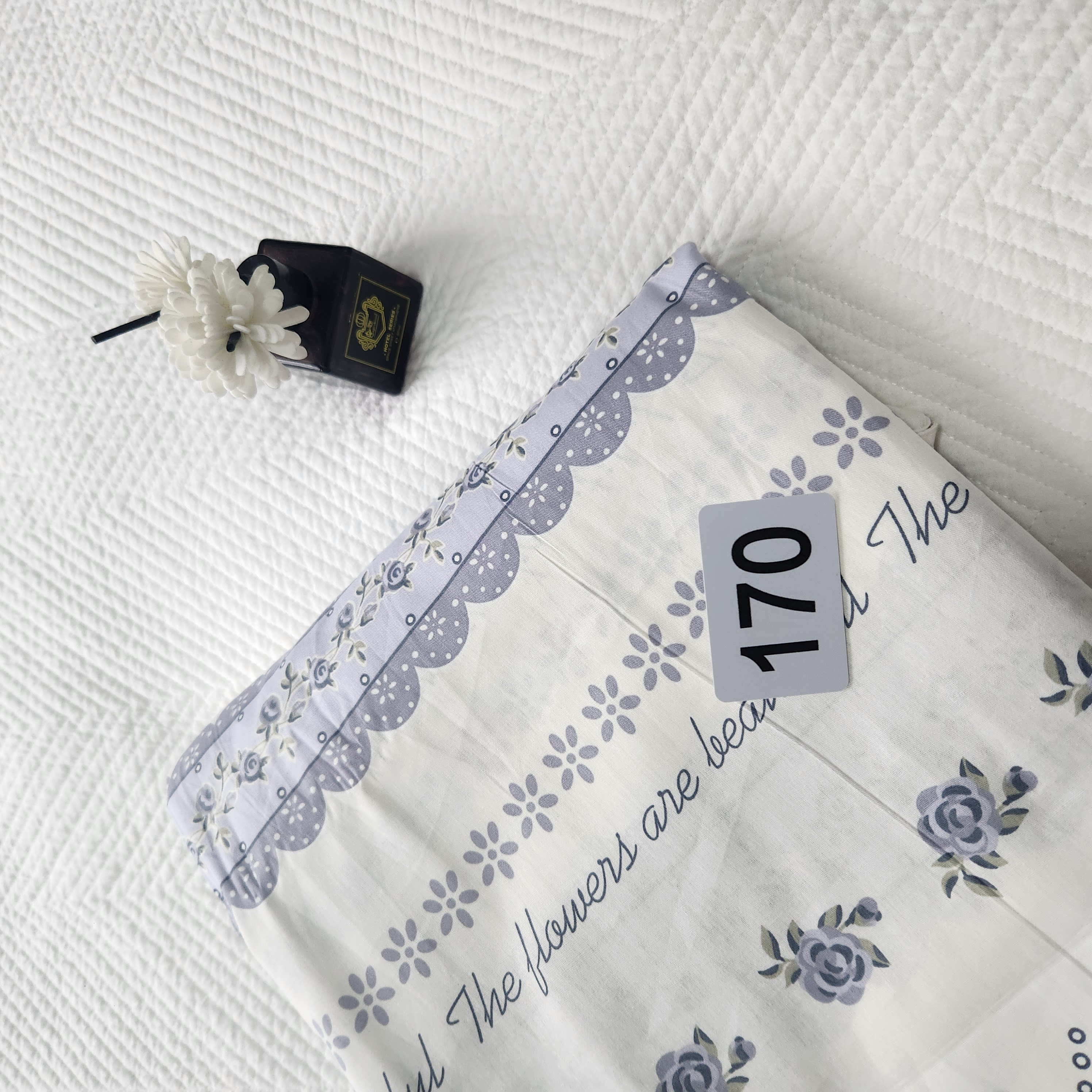 慧安妮塔【年终促销】慧安妮塔简约纯棉床上用品四件套