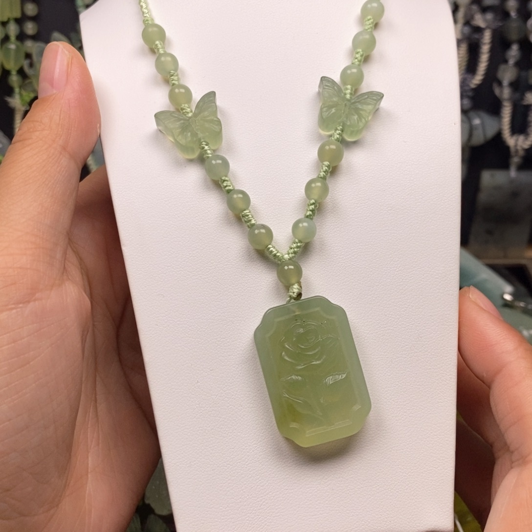 蛇纹石玉未镶嵌岫玉