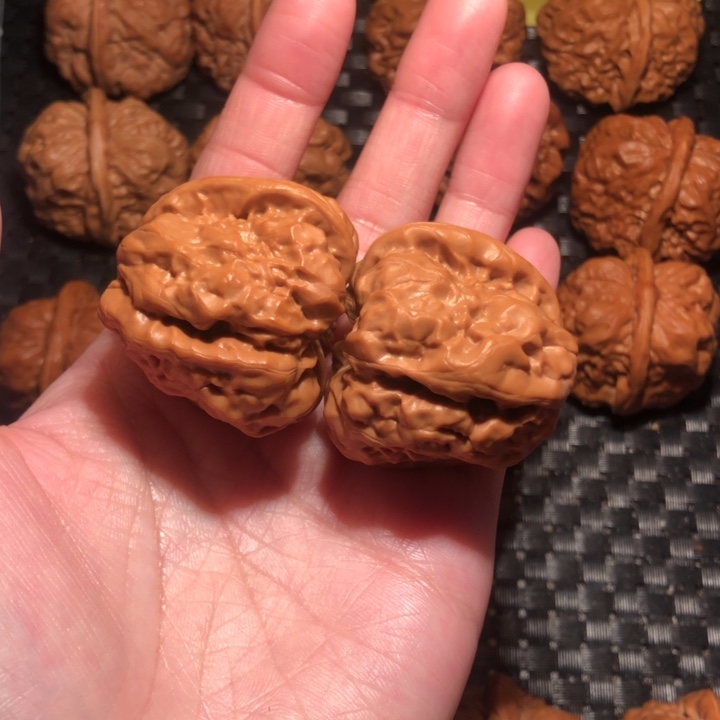 青***吟把件文玩核桃蛤蟆