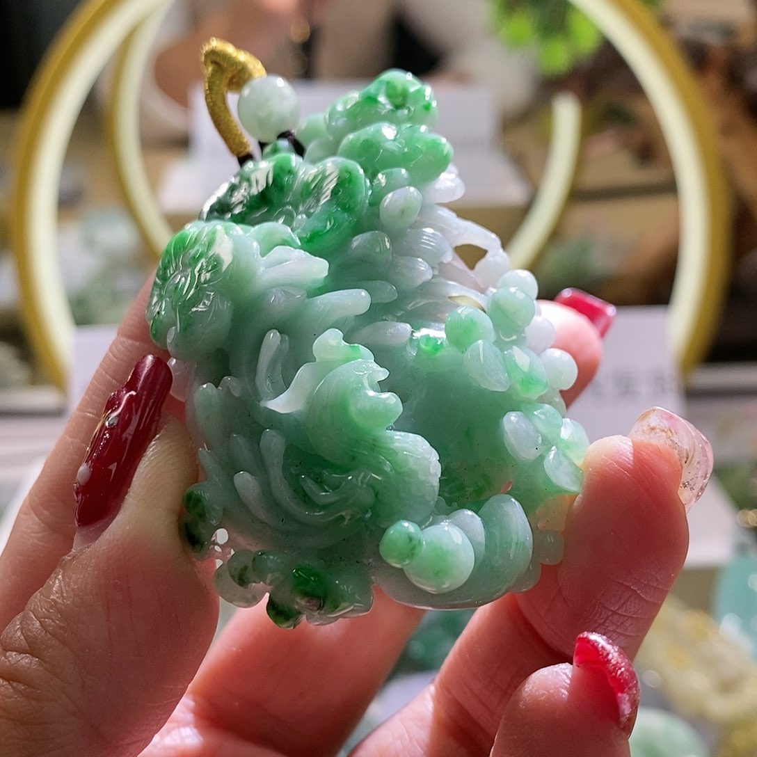 【闪购商品】翡翠颈饰未镶嵌凤凰