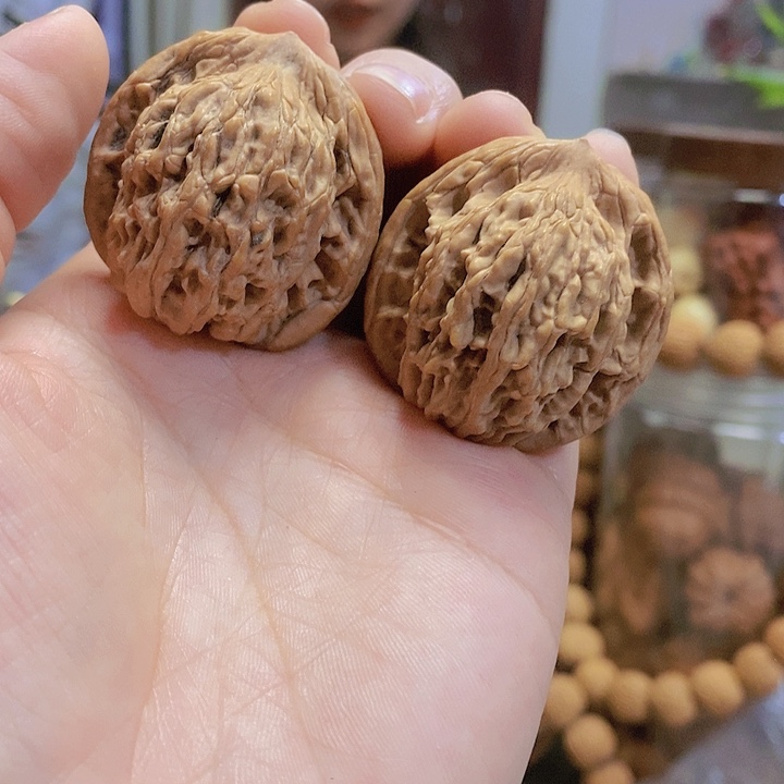 【闪购商品】文玩核桃把件37.5虎头