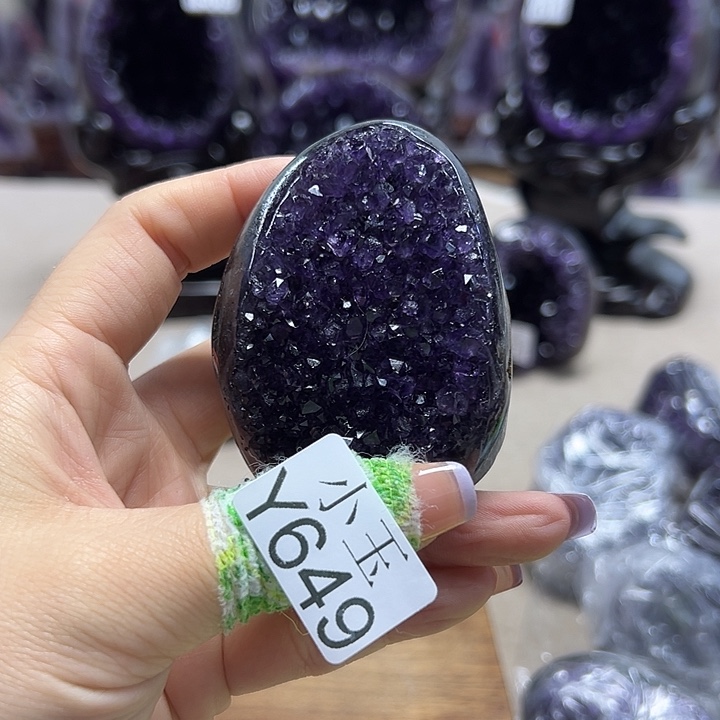 未镶嵌水晶大型摆件（非配饰）摆件