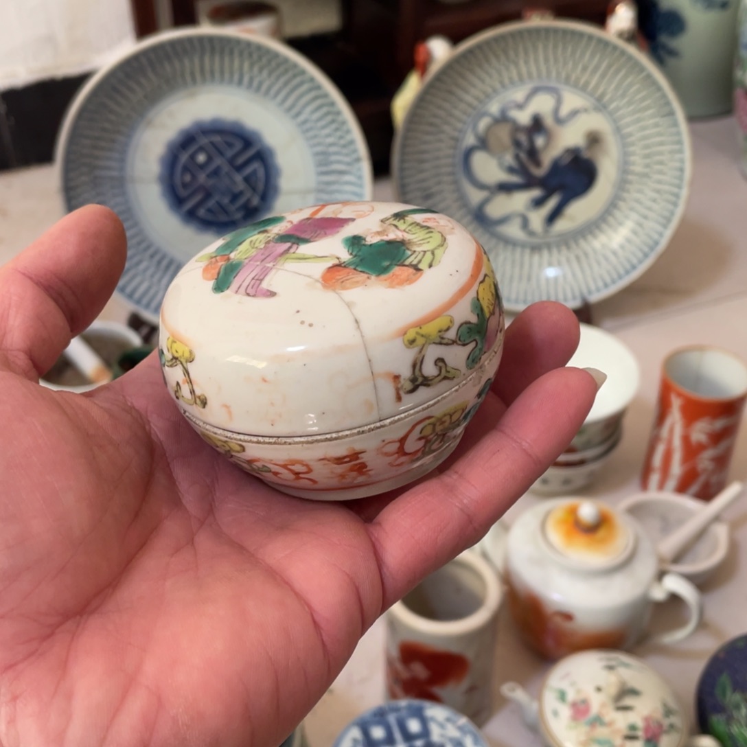 用****8二手的瑕疵工艺品