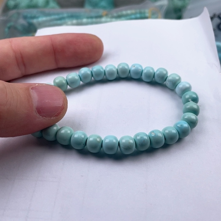 绿松石颈饰未镶嵌