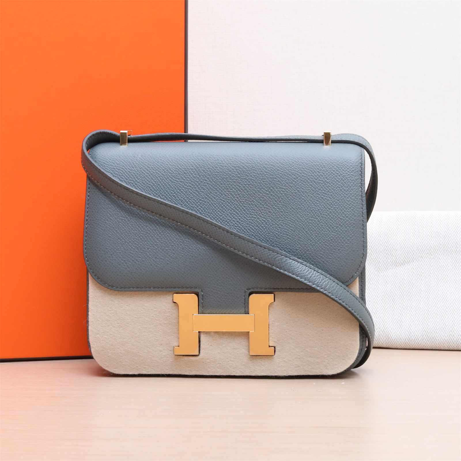 95新 Hermes/爱马仕 活动双双 816018康康 19 杏仁绿 Z刻 金扣