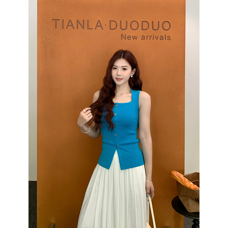 【砰!副乳消失】甜辣多多2025夏季新款显瘦辣妹修身宽肩带无袖上衣