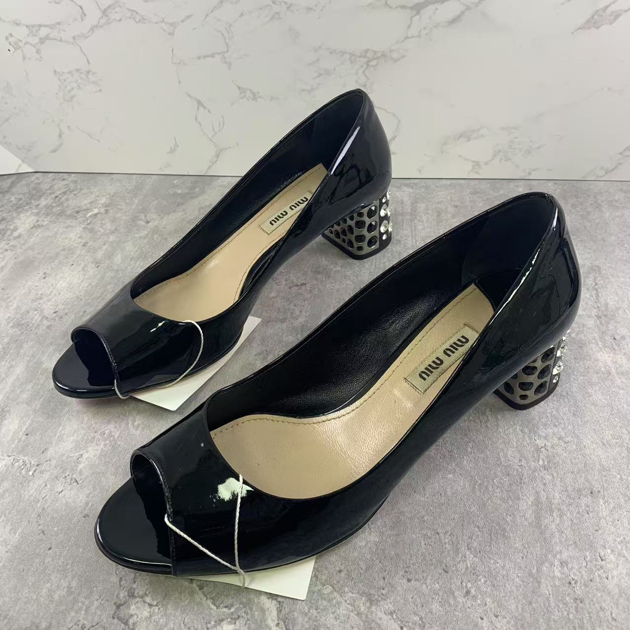 99新 MIU MIU/缪缪 37.5码/仔仔女鞋/黑色钻石女士粗跟凉鞋 1413 