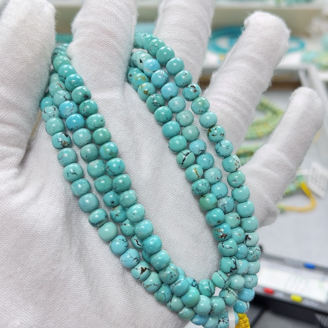 绿松石绿松石未镶嵌