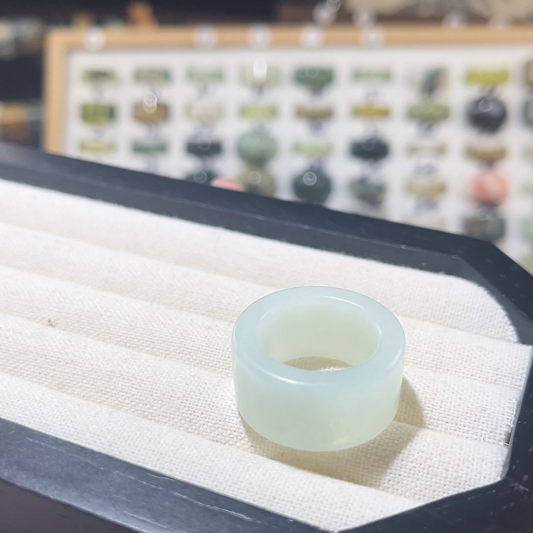 @***@蛇纹石玉合金戒指