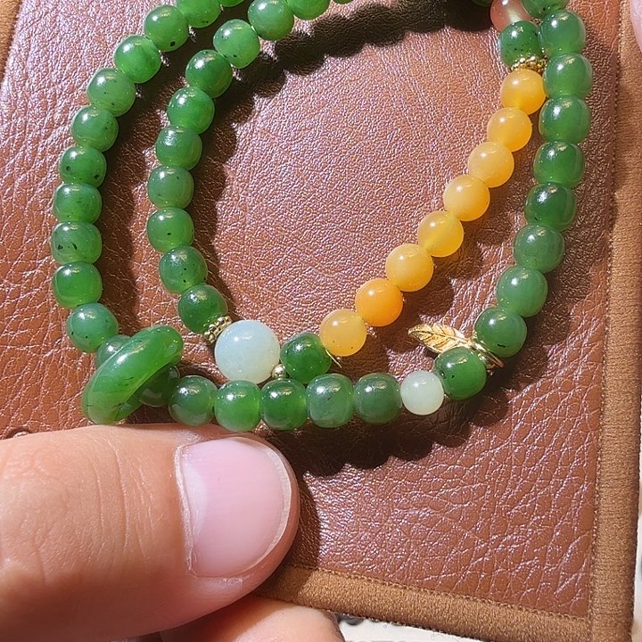 和田玉未镶嵌手链