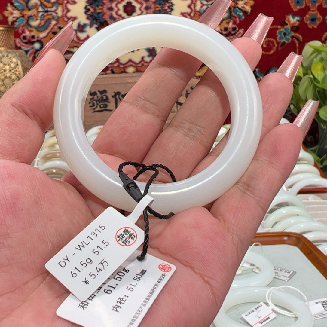 和田玉（糖玉）未镶嵌手镯天然新疆和田玉羊脂玉