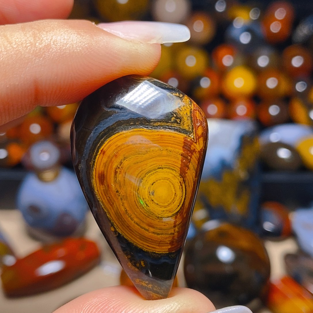 未镶嵌颈饰玛瑙/玉髓