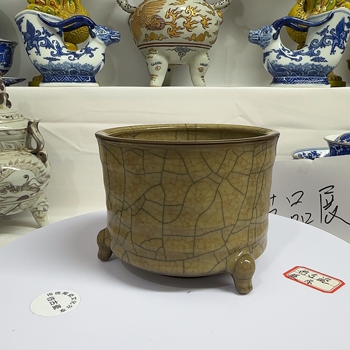 陶哥窑三足水洗精品