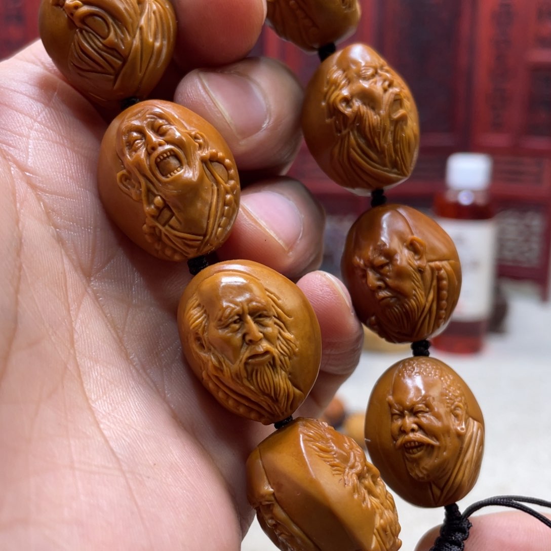 橄榄核吊坠橄榄核雕