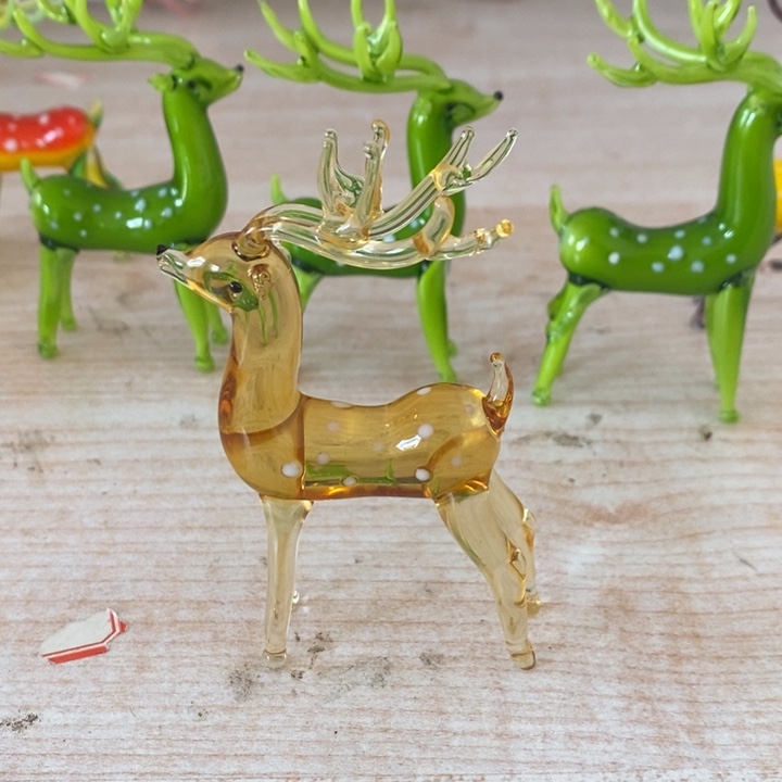 琉璃手工艺品?*羽琉璃