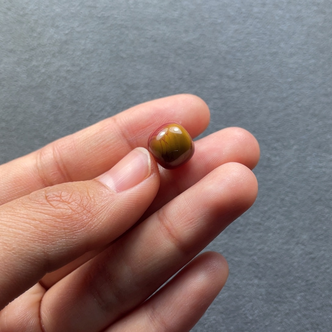 南红玛瑙配饰未镶嵌10.8mm