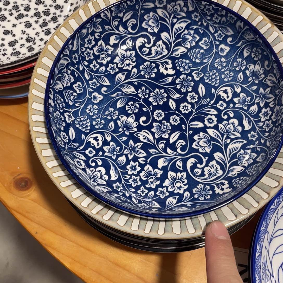 瓷   7寸温佩家 数量是2