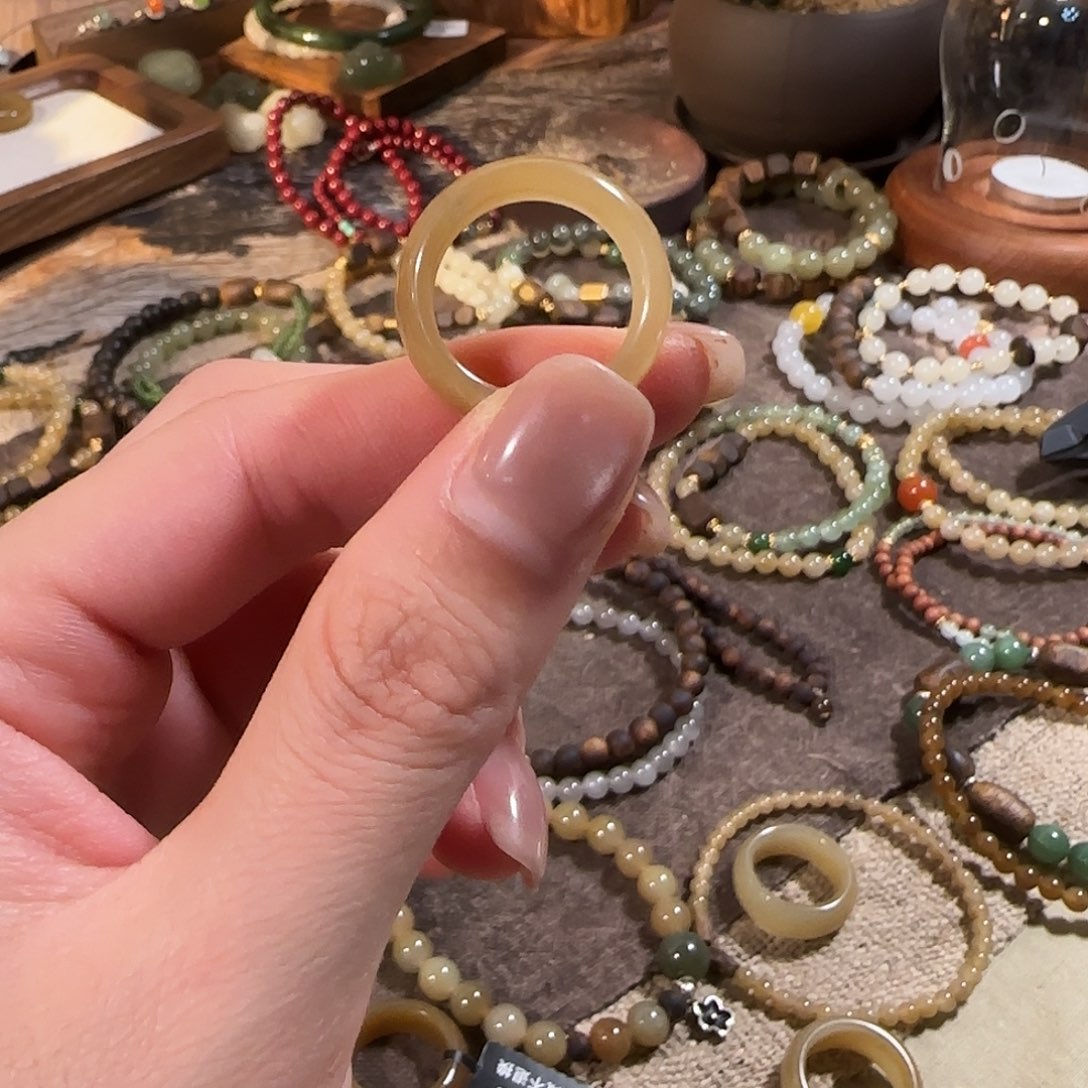 庆***妹银S925天然无优化戒圈