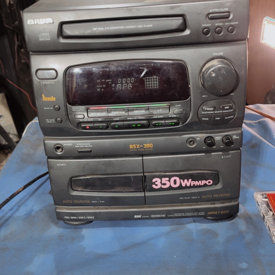 阿***、8新爱华380组合主机一个，包邮