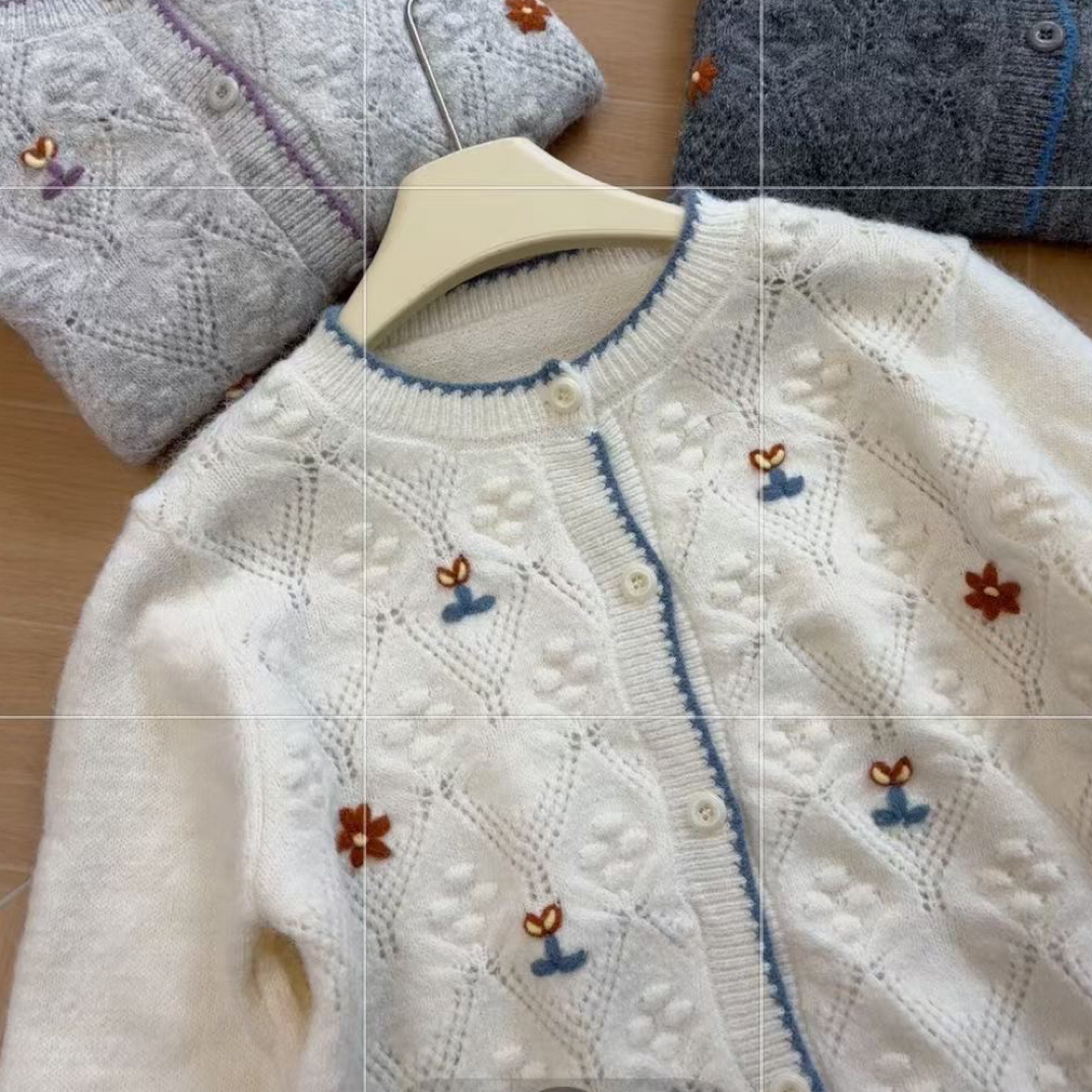 秋季刺绣圆领插肩袖长袖毛针织衫秋冬时尚提花春秋