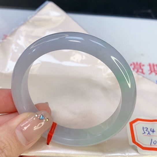 翡翠手镯未镶嵌天然翡翠A货119
