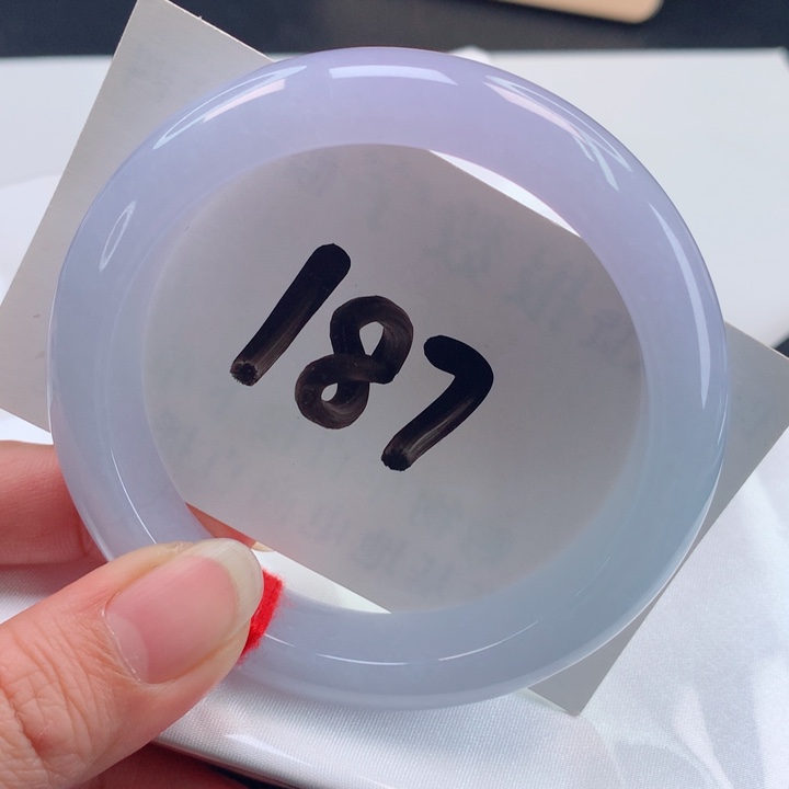 翡翠手镯未镶嵌正