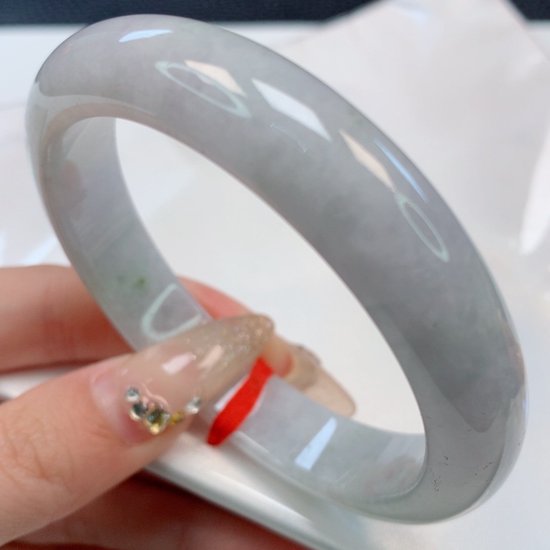 【闪购商品】翡翠手镯未镶嵌56圈