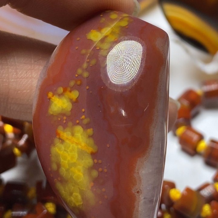 玛瑙/玉髓颈饰未镶嵌