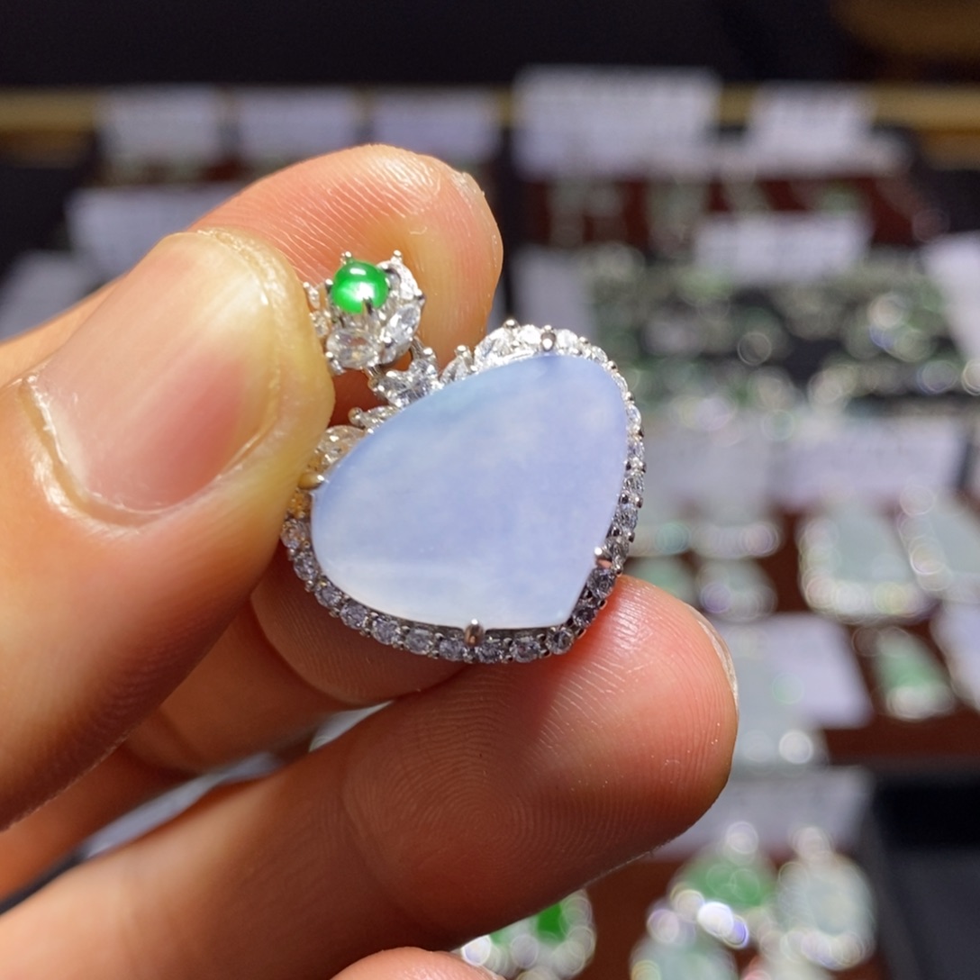 翡翠银S925镶嵌颈饰冰紫桃心