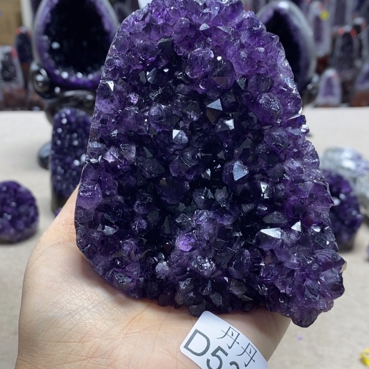 未镶嵌大型摆件（非配饰）水晶