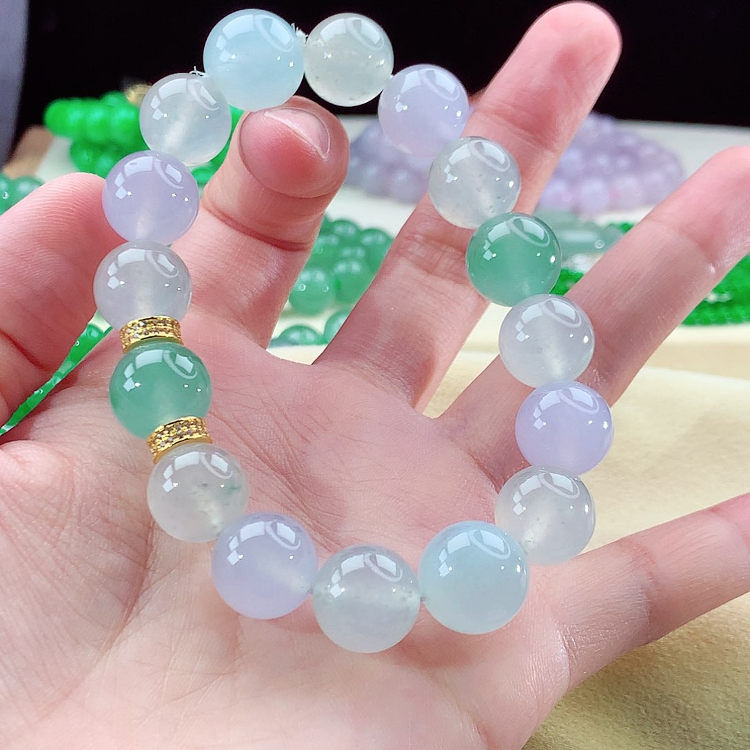 翡翠手链未镶嵌多宝