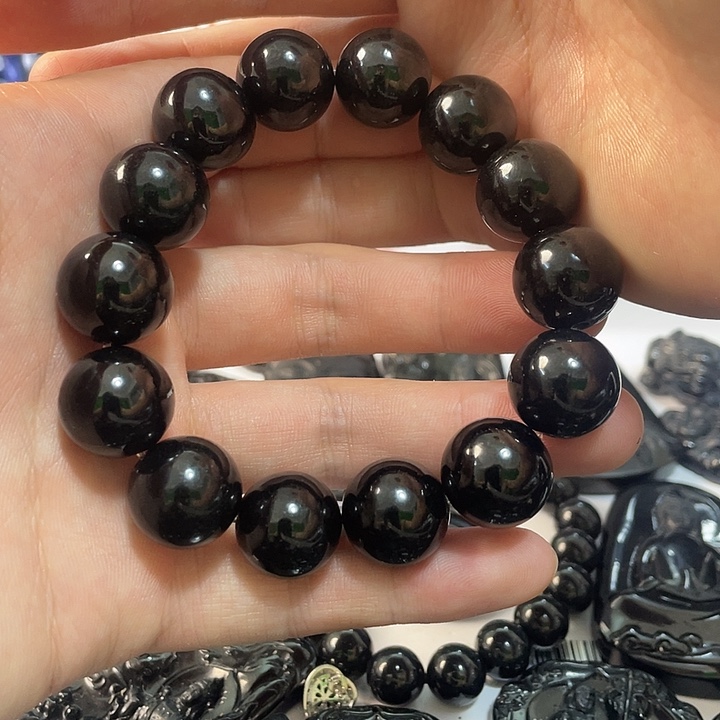 翡翠未镶嵌吊坠(不含链)卡16左右