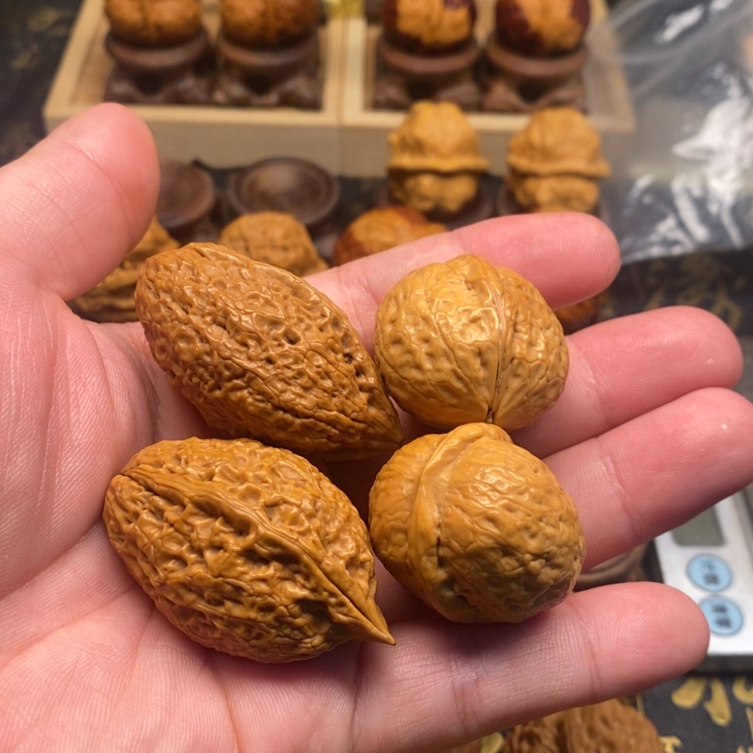 桃核把件云铁套餐