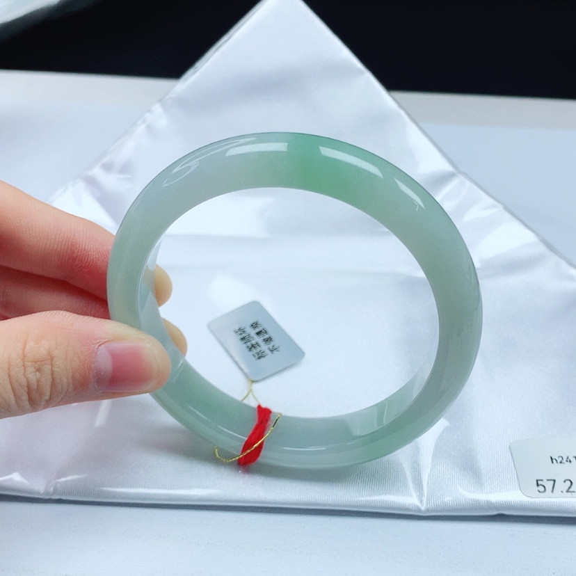 【闪购商品】翡翠手镯未镶嵌天然缅甸a货手镯57+