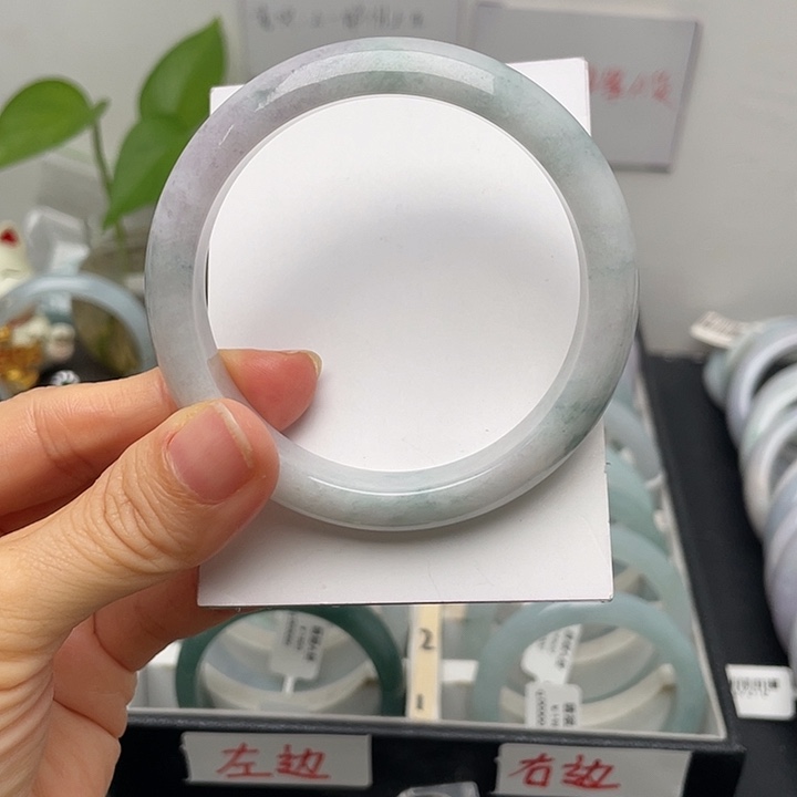 翡翠未镶嵌手镯57.2正圈