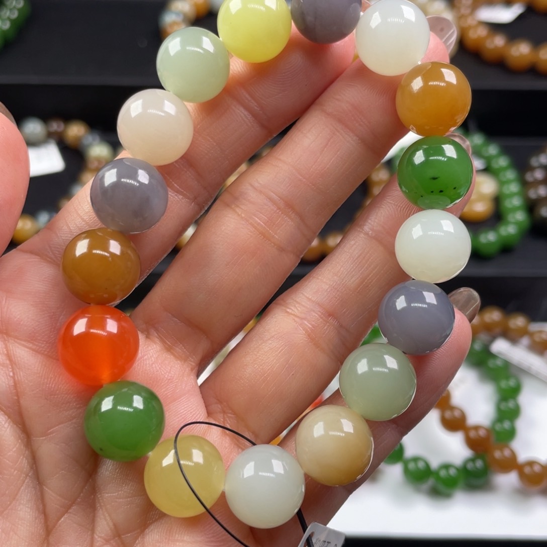 未镶嵌手链和田玉