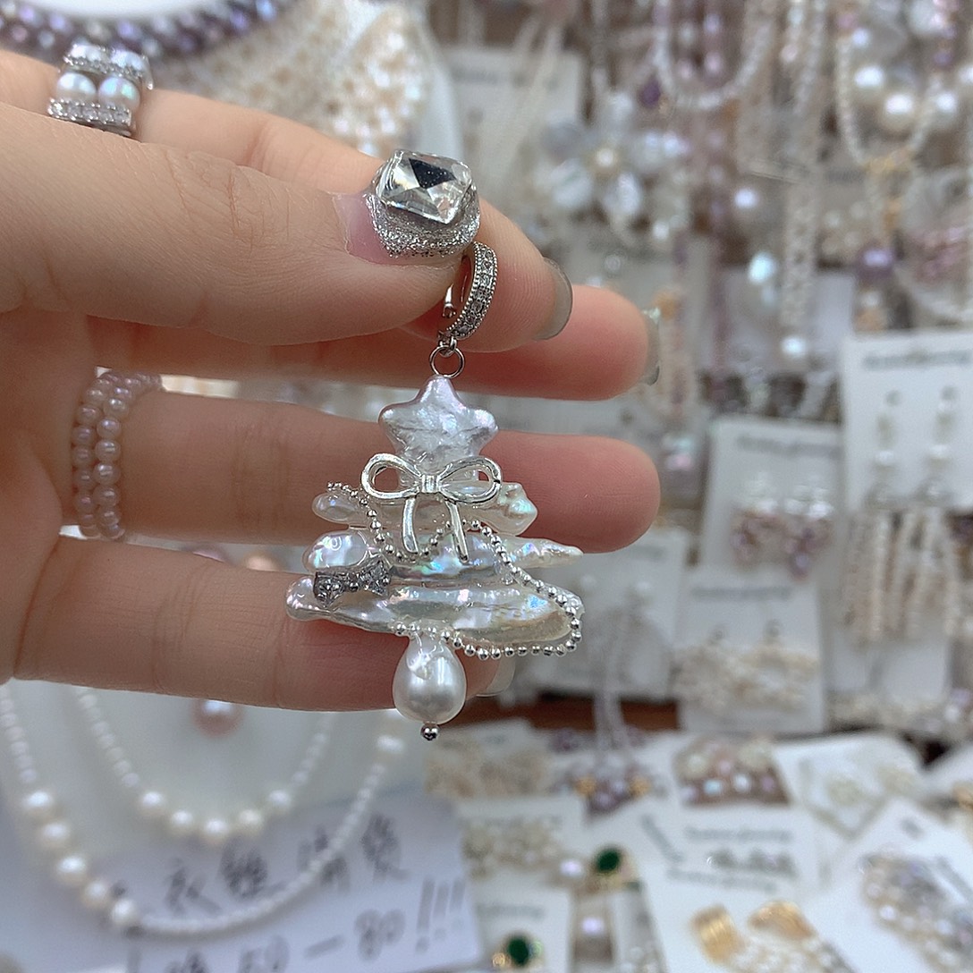 淡水珍珠银S925镶嵌耳饰